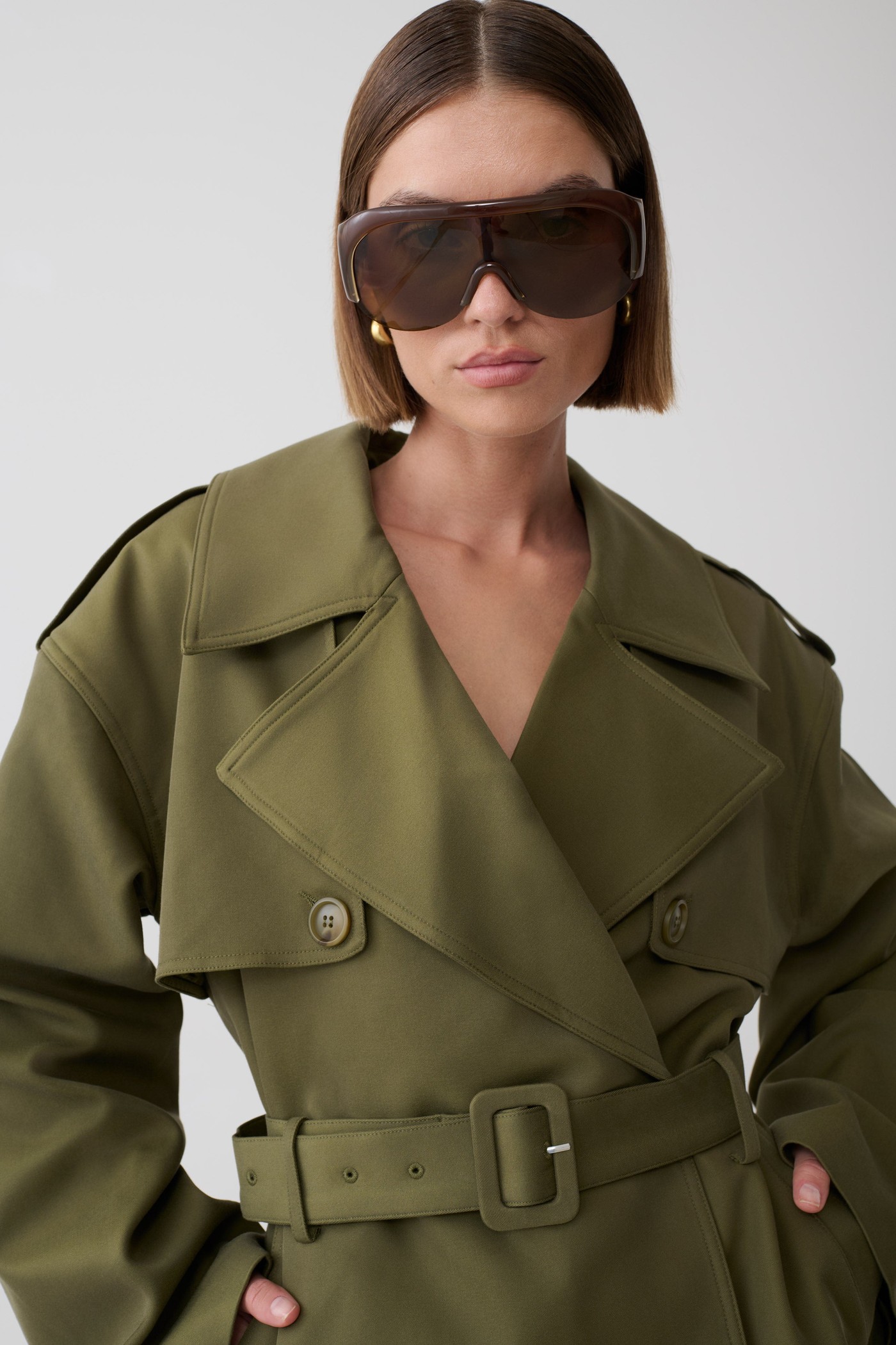 Alden Short Trench Jacket - Olive view 4
